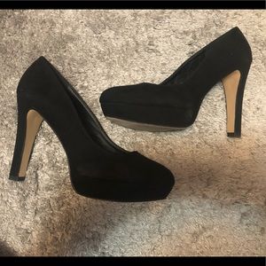 Madden NYC Statue heels, Sz. 10